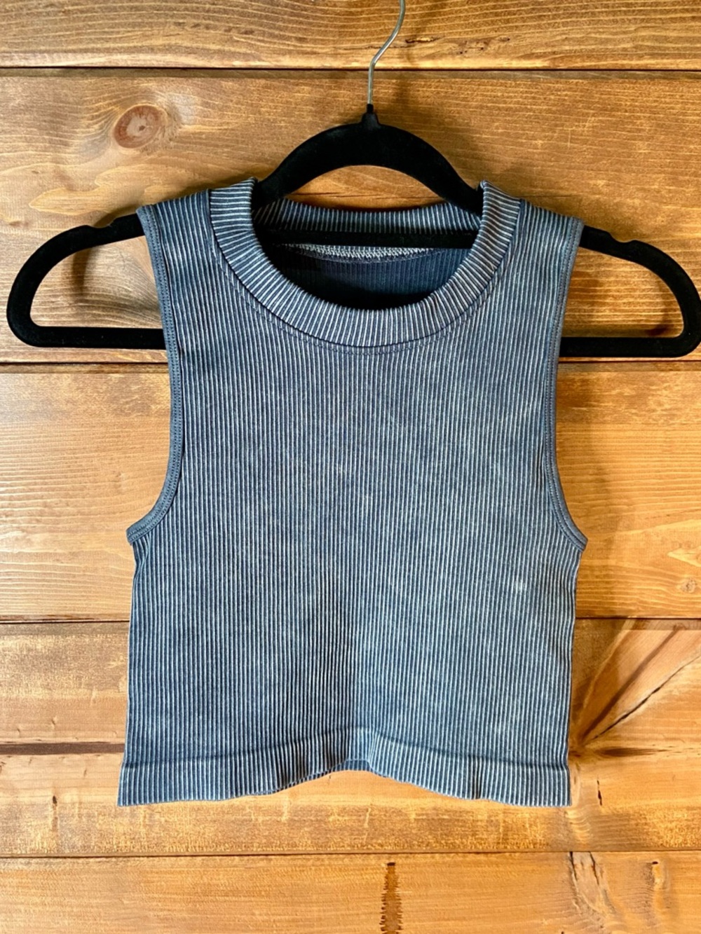OQQ Ribbed Crewneck Crop Tank Top - Slate Blue Size Small 💙🖤